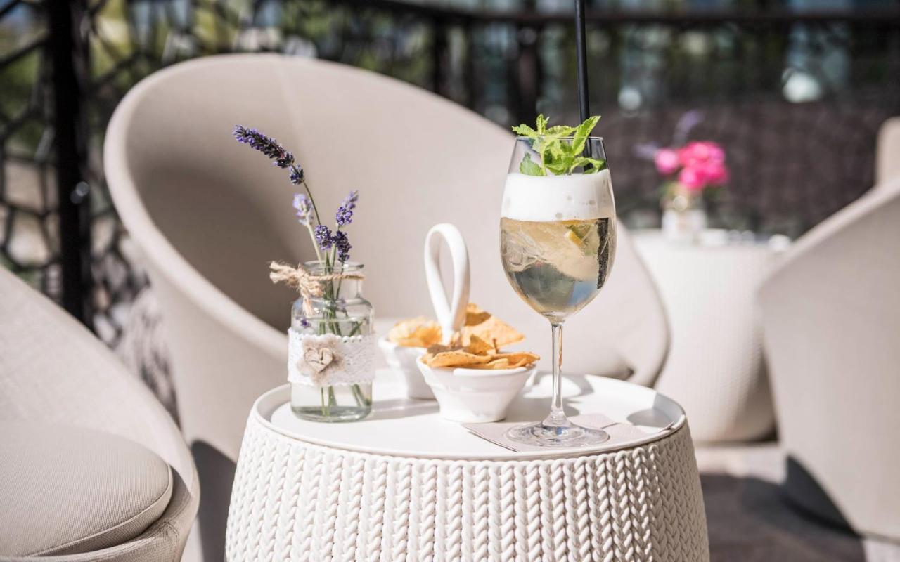 Hotel Rosengarten Schenna Ngoại thất bức ảnh